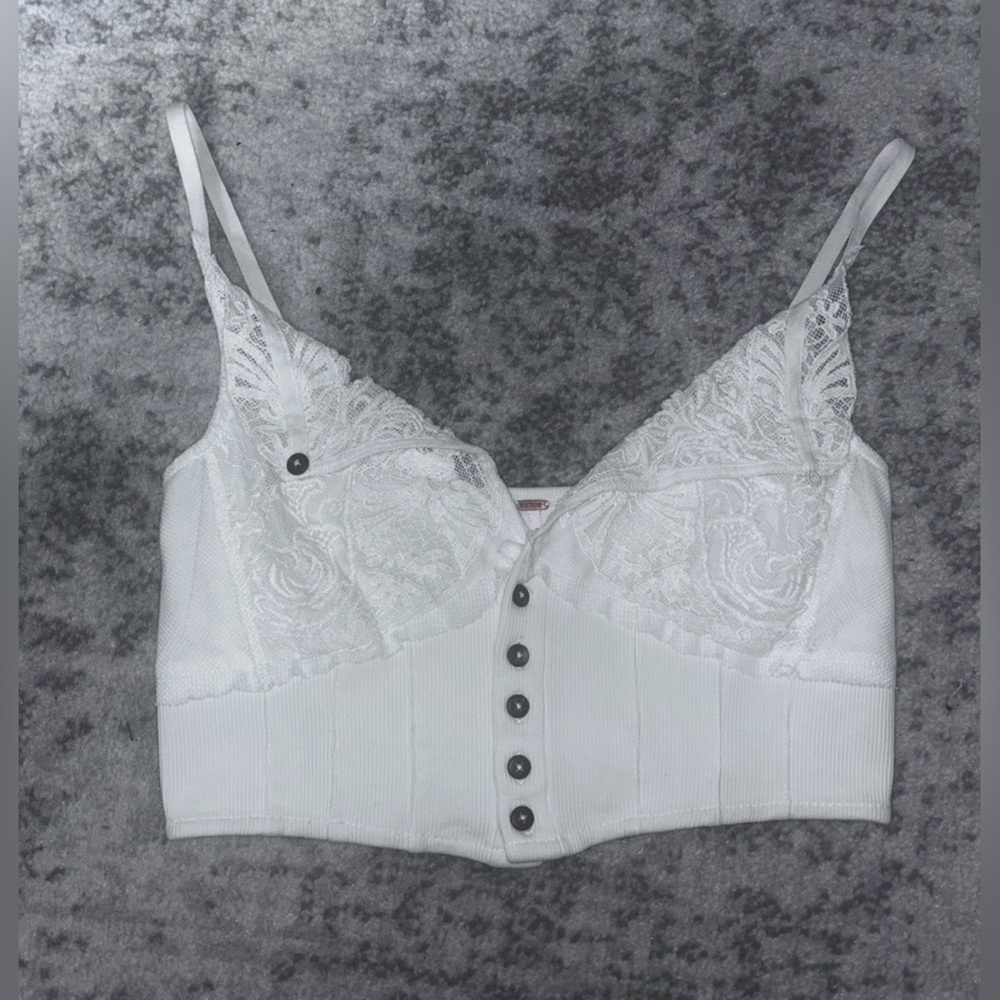 NWT Free people White button down cropped tank top Size: Medium - Picture 2 of 8